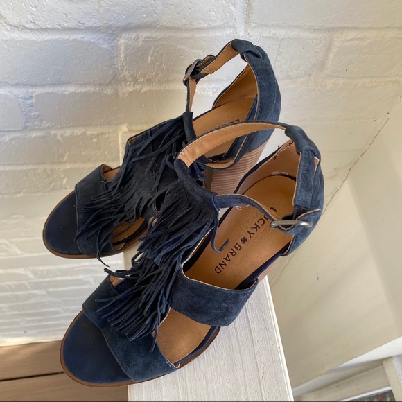 Lucky Brand Fringe Suede Block Heel Shoes 7 - Picture 14 of 16